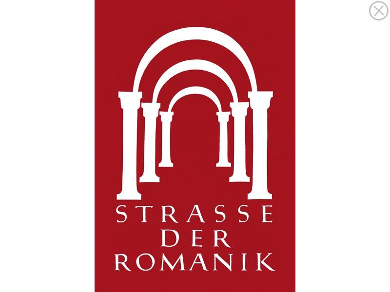 Die Straße der Romanik ist eine vom Land Sachsen-Anhalt getragene Route die romanische Baudenkmäler verbindet. Das sind nicht nur - aber vorwiegend - sakrale Bauten, ein Spezifikum des Bundeslandes.
